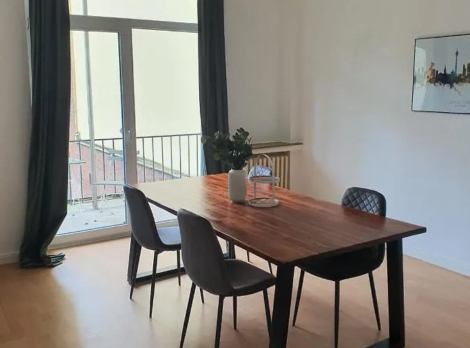 Appartement Spacious 70sqm In Popular Location *