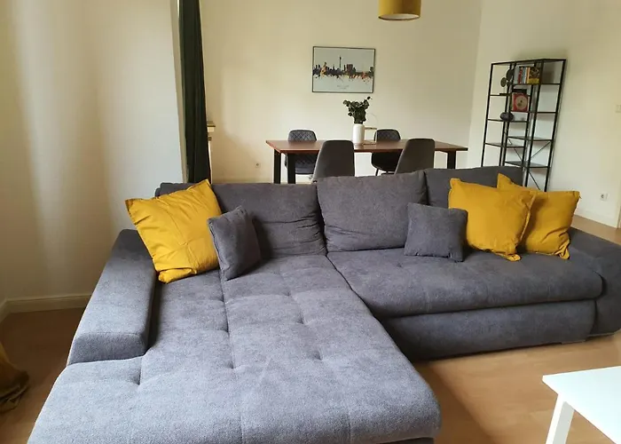 Spacious 70sqm In Popular Location Düsseldorf
